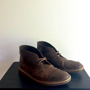 Clark’s Men’s Brown Desert Boots. Size 11. Shoes are in good condition.